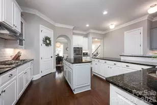 111 Stamford Ct, Mooresville, NC 28117 - Photo 14