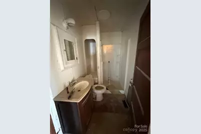 612 Washington Avenue NW, Valdese, NC 28690 - Photo 16