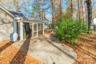 2418 Kirkholm Dr, Matthews, NC 28105 - Photo 26