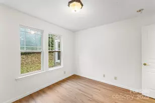 81 Morningside Ln, Hendersonville, NC 28792 - Photo 12