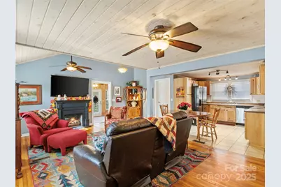 10 Birds Eye View, Burnsville, NC 28714 - Photo 6