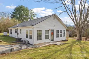 10 Birds Eye View, Burnsville, NC 28714 - Photo 2