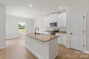 3510 Saddlebred Dr, Gastonia, NC 28052 - Photo 6