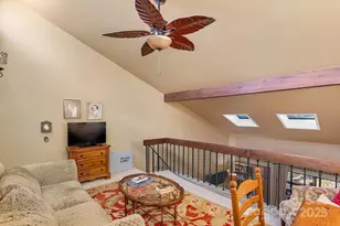 16 Lakemoor Ln, Hendersonville, NC 28739 - Photo 22