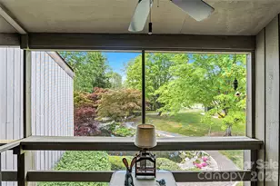 16 Lakemoor Ln, Hendersonville, NC 28739 - Photo 24