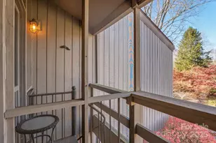 16 Lakemoor Ln, Hendersonville, NC 28739 - Photo 26