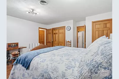 790 Country Club Drive, Canton, NC 28716 - Photo 22