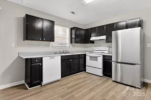 615 Basil Ct, Spartanburg, SC 29301 - Photo 14