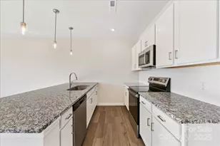 2324 Endeavor Run, Charlotte, NC 28269 - Photo 6