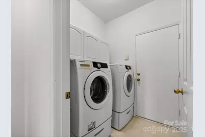 10915 Sycamore Club Drive, Mint Hill, NC 28227 - Photo 32