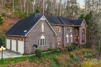 2983 Rockwood Drive, Lenoir, NC 28645 - Photo 2