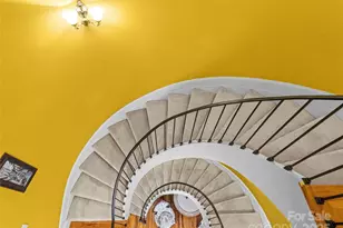 2983 Rockwood Dr, Lenoir, NC 28645 - Photo 8