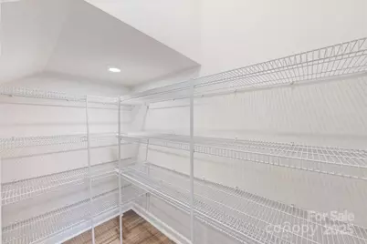 6013 Longar Lane, Charlotte, NC 28269 - Photo 12