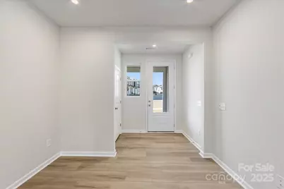 6013 Longar Lane, Charlotte, NC 28269 - Photo 2