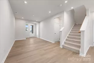 6013 Longar Ln, Charlotte, NC 28269 - Photo 4