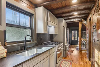 408 & 586 Little Elbow Mountain Road, Lake Toxaway, NC 28747 - Photo 14