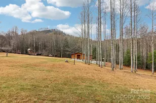 408 & 586 Little Elbow Mountain Rd, Lake Toxaway, NC 28747 - Photo 32