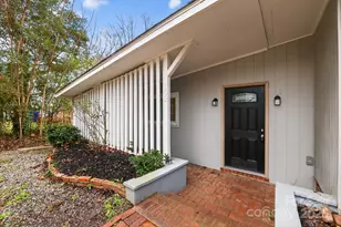 102 Maxine St, Spartanburg, SC 29302 - Photo 8