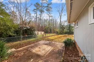 102 Maxine St, Spartanburg, SC 29302 - Photo 36