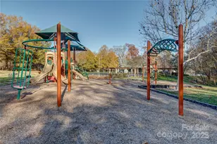 5523 Bentgrass Run Dr, Charlotte, NC 28269 - Photo 32