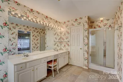 5523 Bentgrass Run Drive, Charlotte, NC 28269 - Photo 16