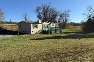 1042 Brookside Camp Rd, Hendersonville, NC 28792 - Photo 8