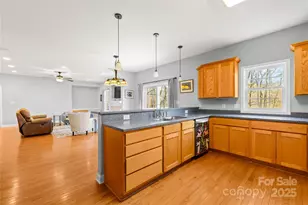 1038 S Devonpark Pl, Salisbury, NC 28147 - Photo 12