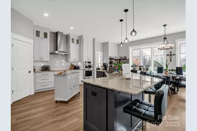 21 Rock Ridge Road, Mill Spring, NC 28756 - Photo 8