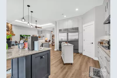 21 Rock Ridge Road, Mill Spring, NC 28756 - Photo 10