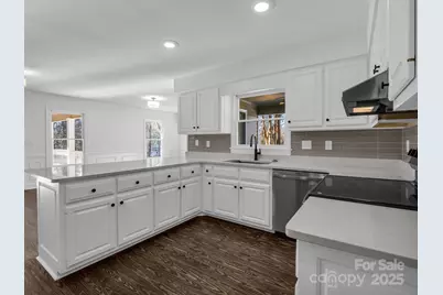 303 Fairforest Drive, Rutherfordton, NC 28139 - Photo 6