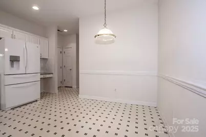 8320 Highland Glen Drive, Charlotte, NC 28269 - Photo 18