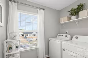 1018 Catalyst Blvd, Charlotte, NC 28262 - Photo 14