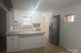 5312 Larewood Dr, Charlotte, NC 28215 - Photo 4