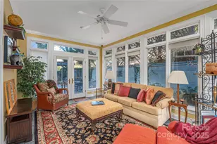 42 Tiverton Ln, Asheville, NC 28803 - Photo 4