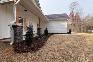 720 McLarty St, Monroe, NC 28112 - Photo 2