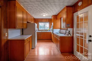 415 Magnolia Dr, Monroe, NC 28112 - Photo 4