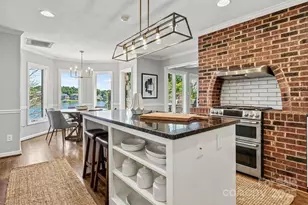 476 44th Ave Dr NW, Hickory, NC 28601 - Photo 1