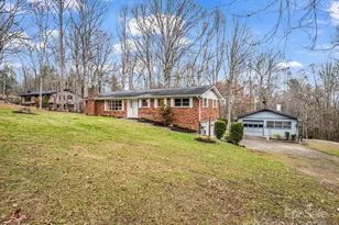 136 Old Tanglewood Trail, Hendersonville, NC 28739 - Photo 2