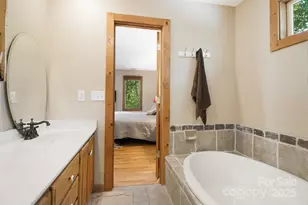 609 Maple St, Brevard, NC 28712 - Photo 10