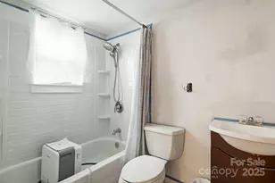 609 Maple St, Brevard, NC 28712 - Photo 18