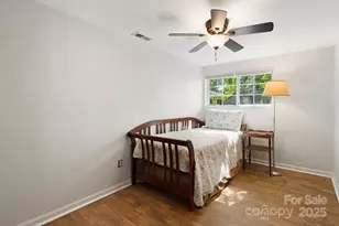 609 Maple St, Brevard, NC 28712 - Photo 20