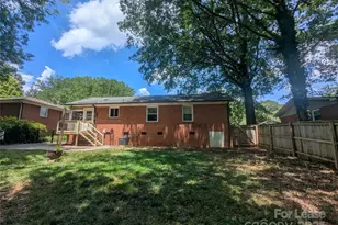 1614 Keeling Pl, Charlotte, NC 28210 - Photo 14