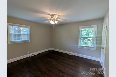 1614 Keeling Place, Charlotte, NC 28210 - Photo 10