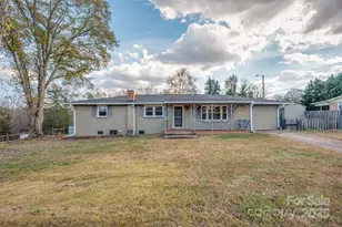 258 Brookmont Ave, Forest City, NC 28043 - Photo 2