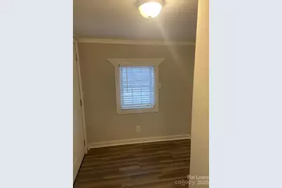 3931 Bearwood Avenue, Charlotte, NC 28205 - Photo 10