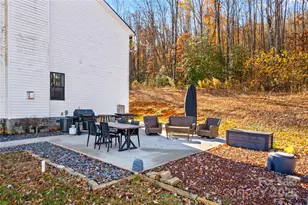 225 Zeb Rd, Union Grove, NC 28689 - Photo 32