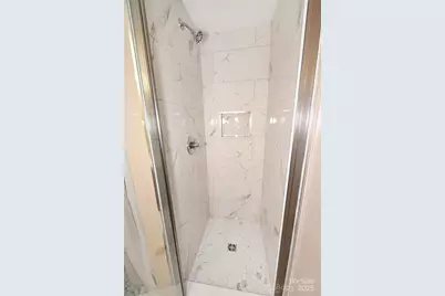 648 7th Avenue SE, Hickory, NC 28602 - Photo 22