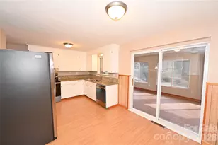 648 7th Ave SE, Hickory, NC 28602 - Photo 6