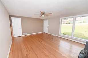 648 7th Ave SE, Hickory, NC 28602 - Photo 12