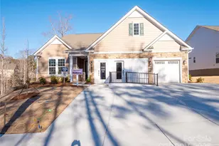 1043 Wylie Fls Ln, York, SC 29745 - Photo 2